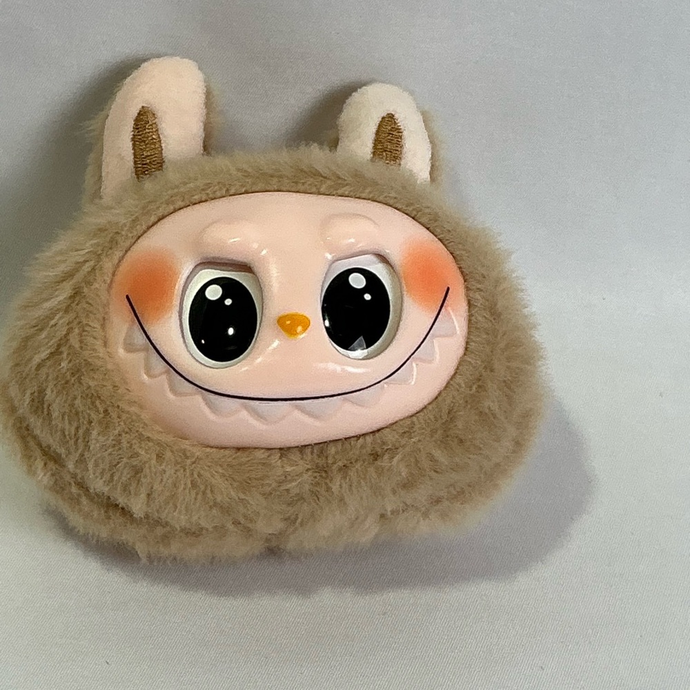 Labubu The Monsters Tan Baba Have a Seat Keychain Musical Pop Mart New